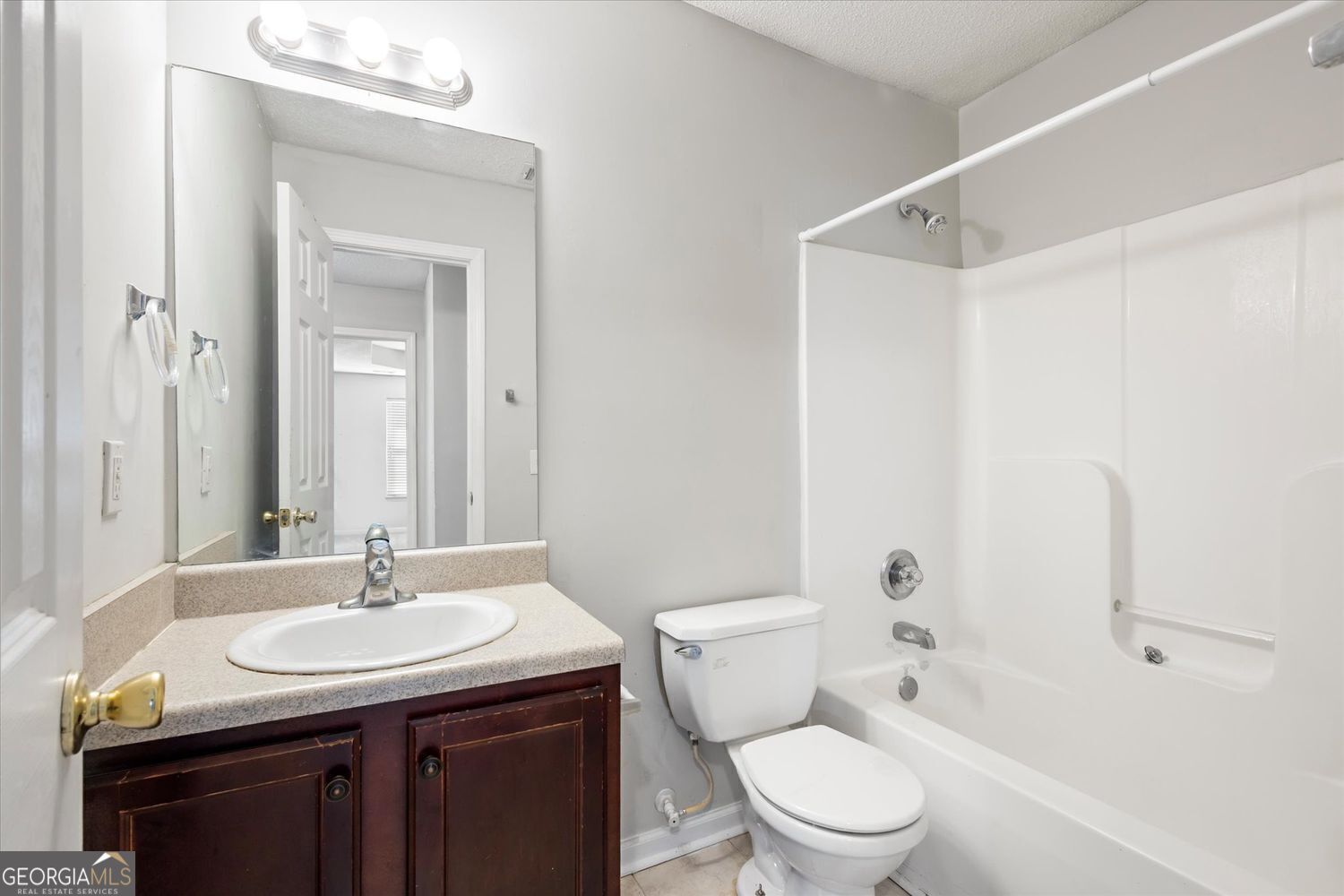118 Covington Cove Property Photo 14