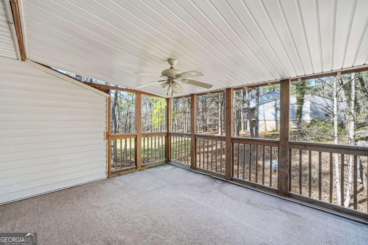 402 Willow Way Property Photo 26