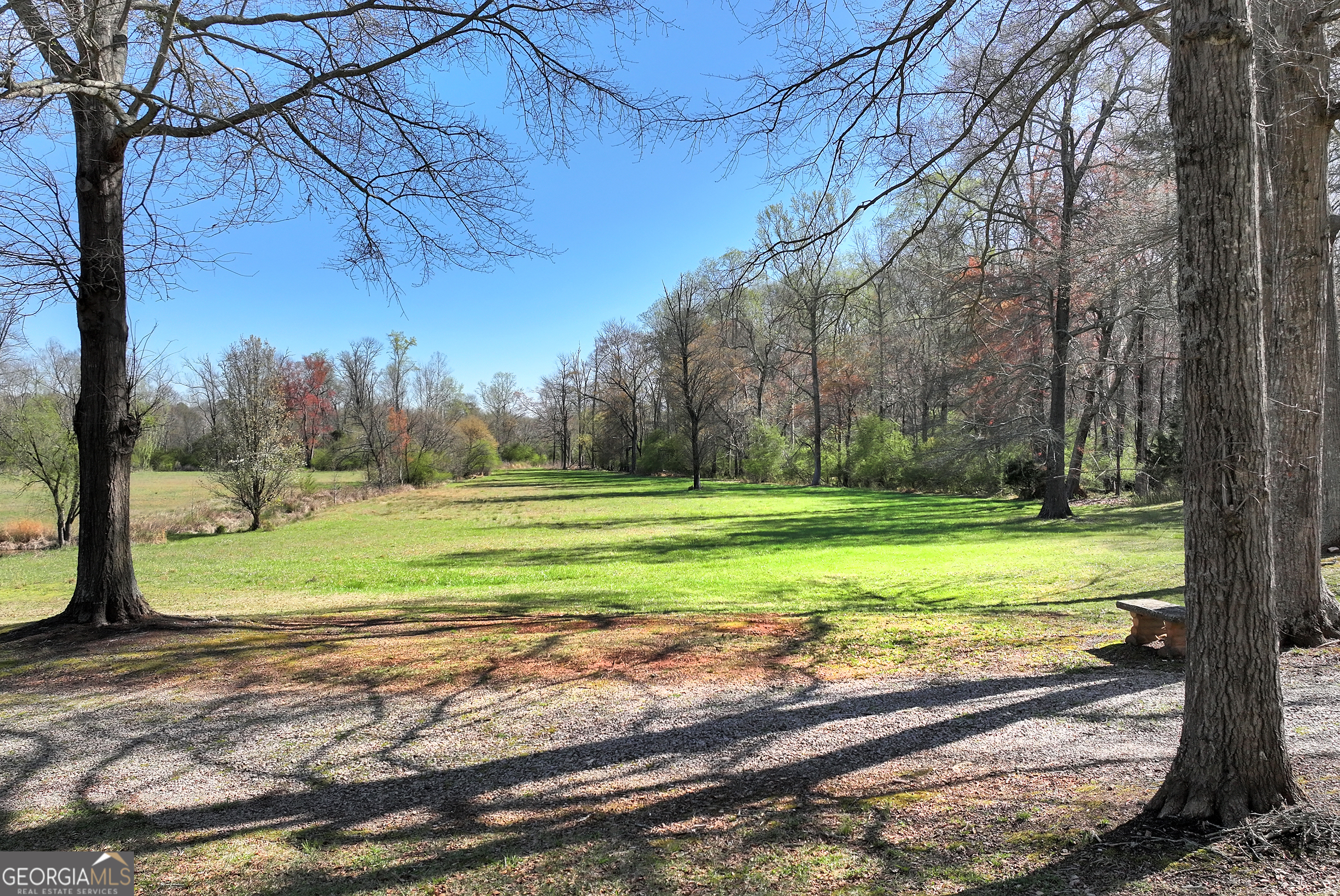 92 Cedar Valley Trail W Property Photo 10