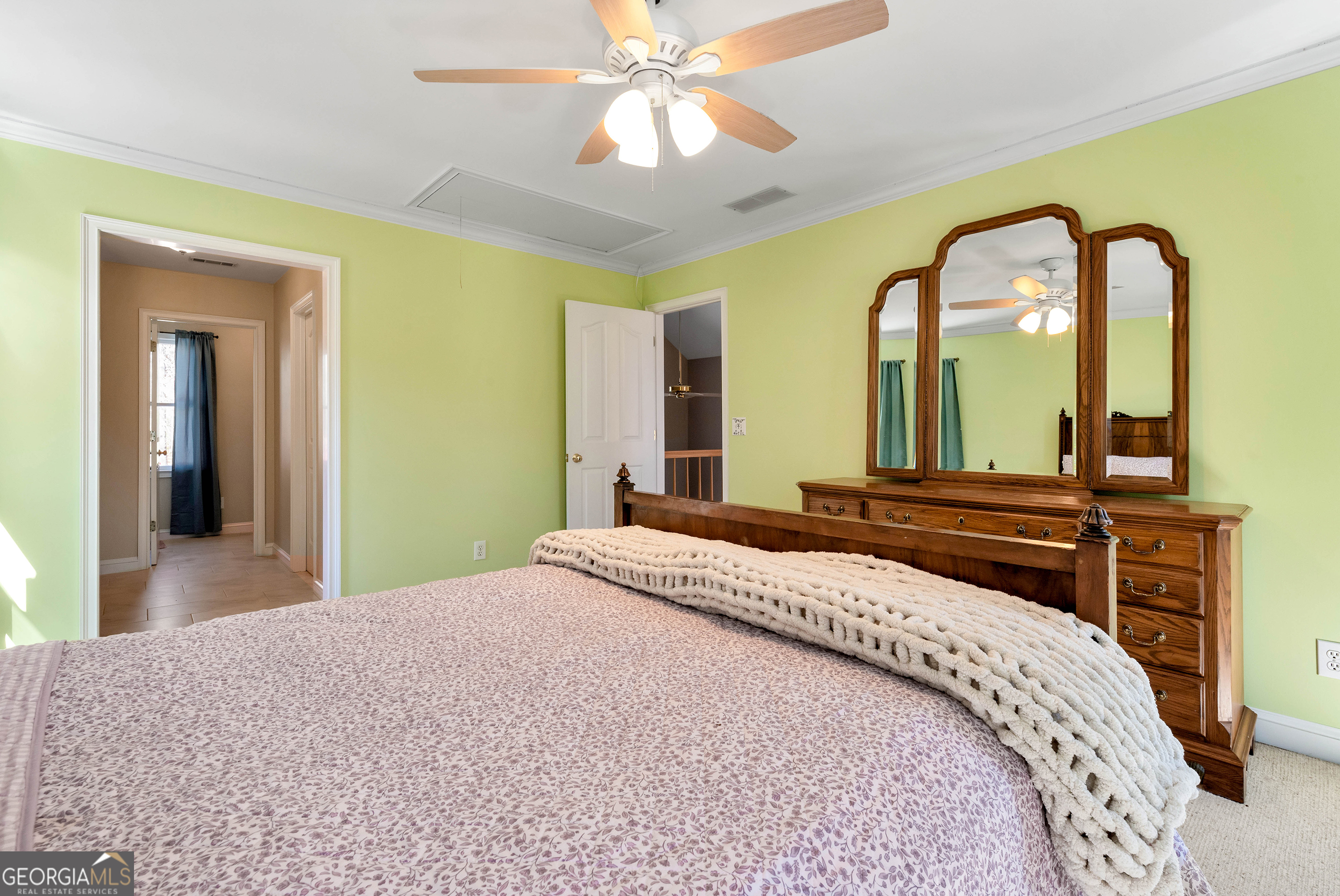 92 Cedar Valley Trail W Property Photo 53