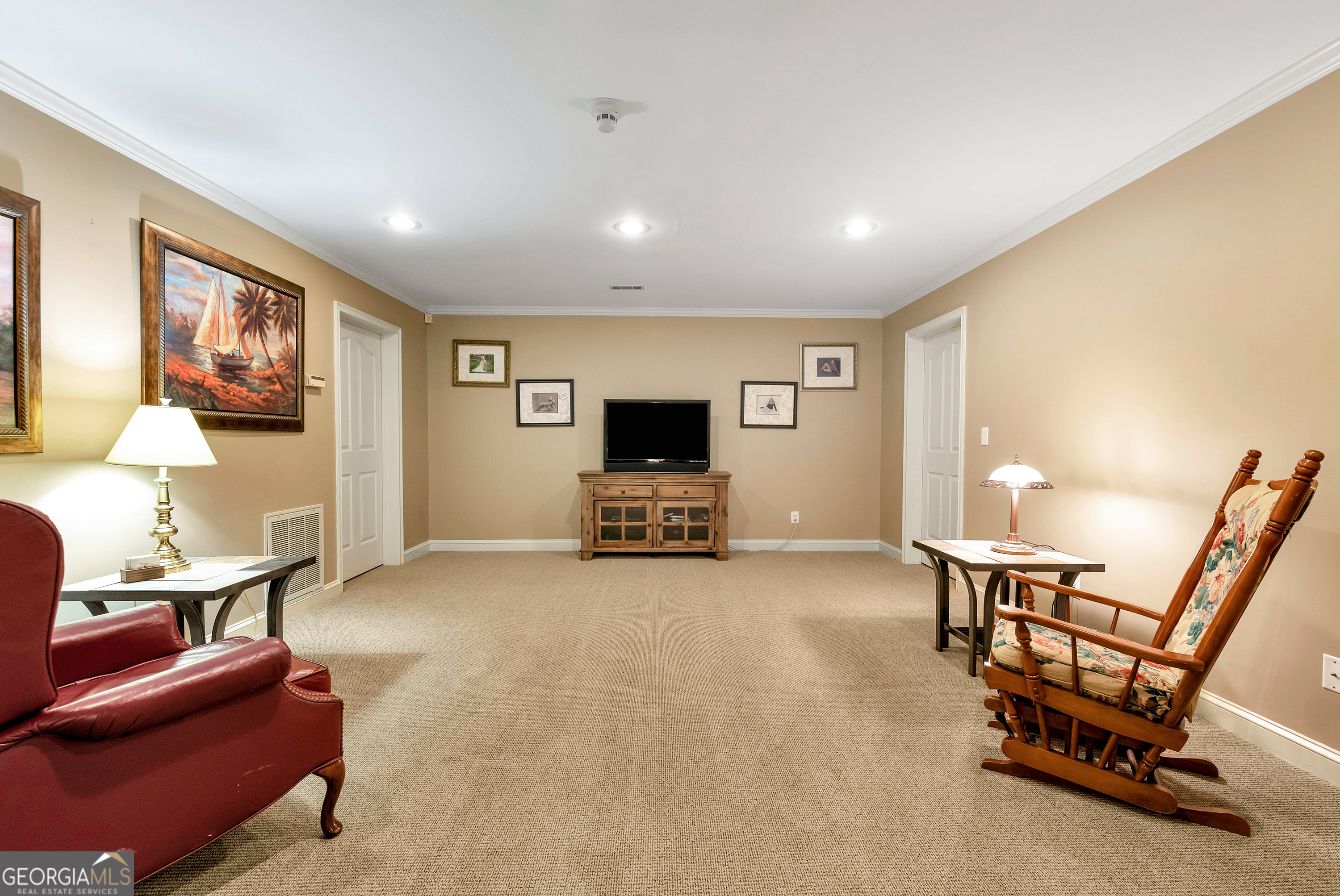 92 Cedar Valley Trail W Property Photo 59