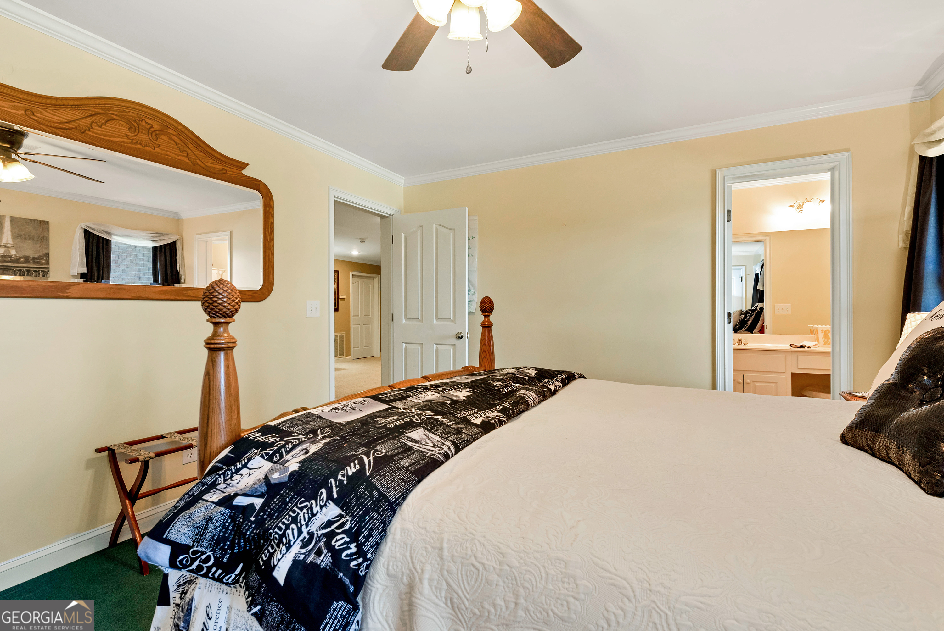 92 Cedar Valley Trail W Property Photo 63