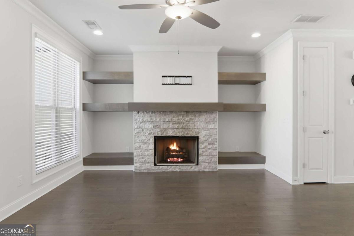 2051 Glenview Park Circle Property Photo 22