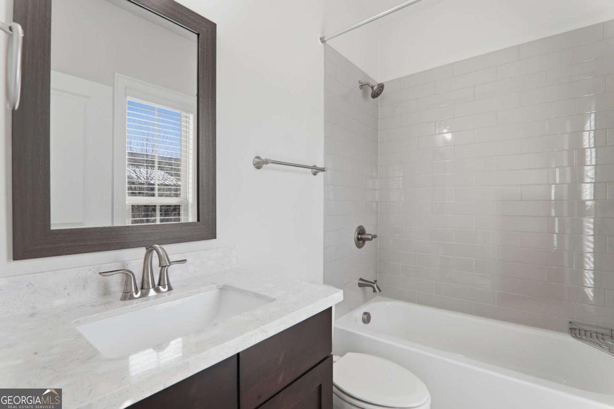 2051 Glenview Park Circle Property Photo 30