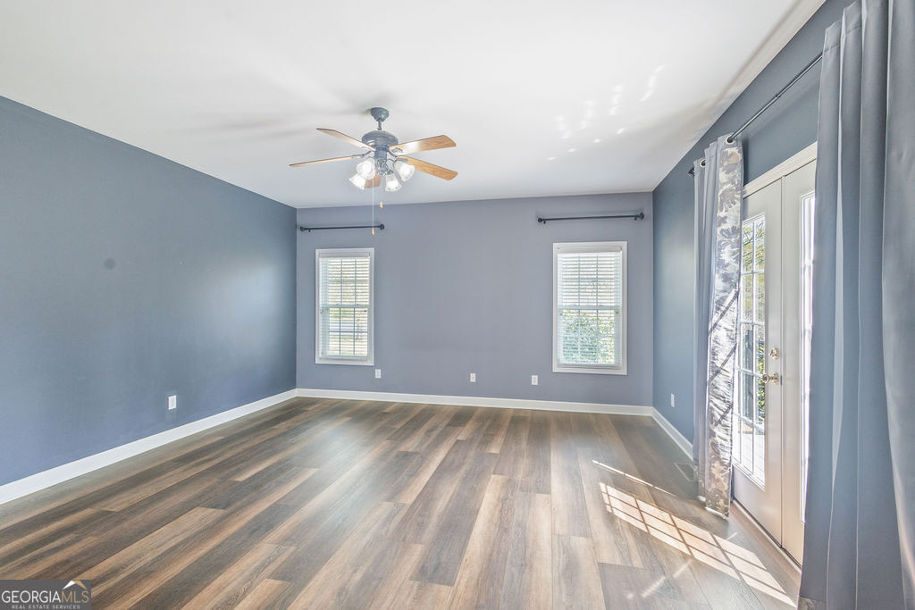 188 Ball Street Property Photo 18