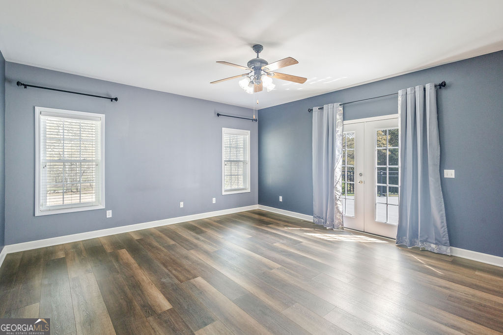 188 Ball Street Property Photo 20
