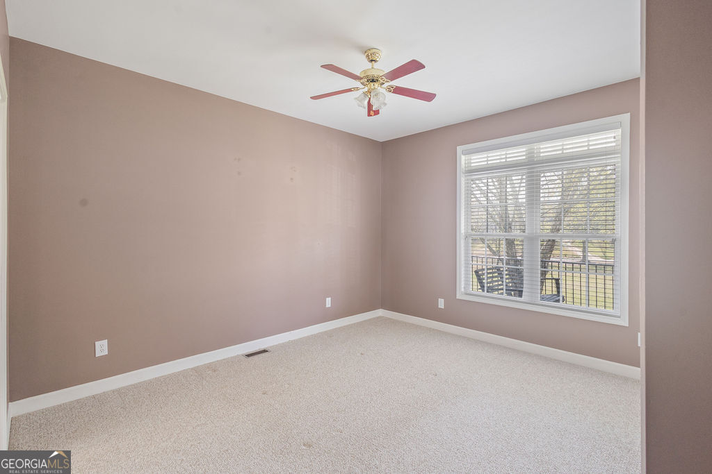 188 Ball Street Property Photo 28