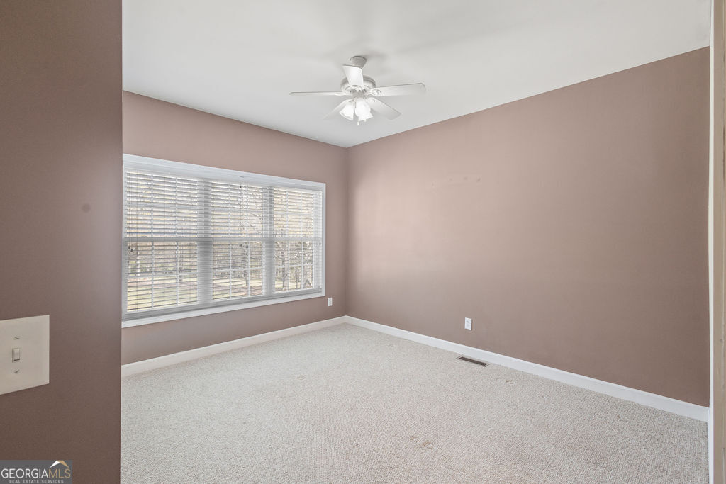 188 Ball Street Property Photo 29