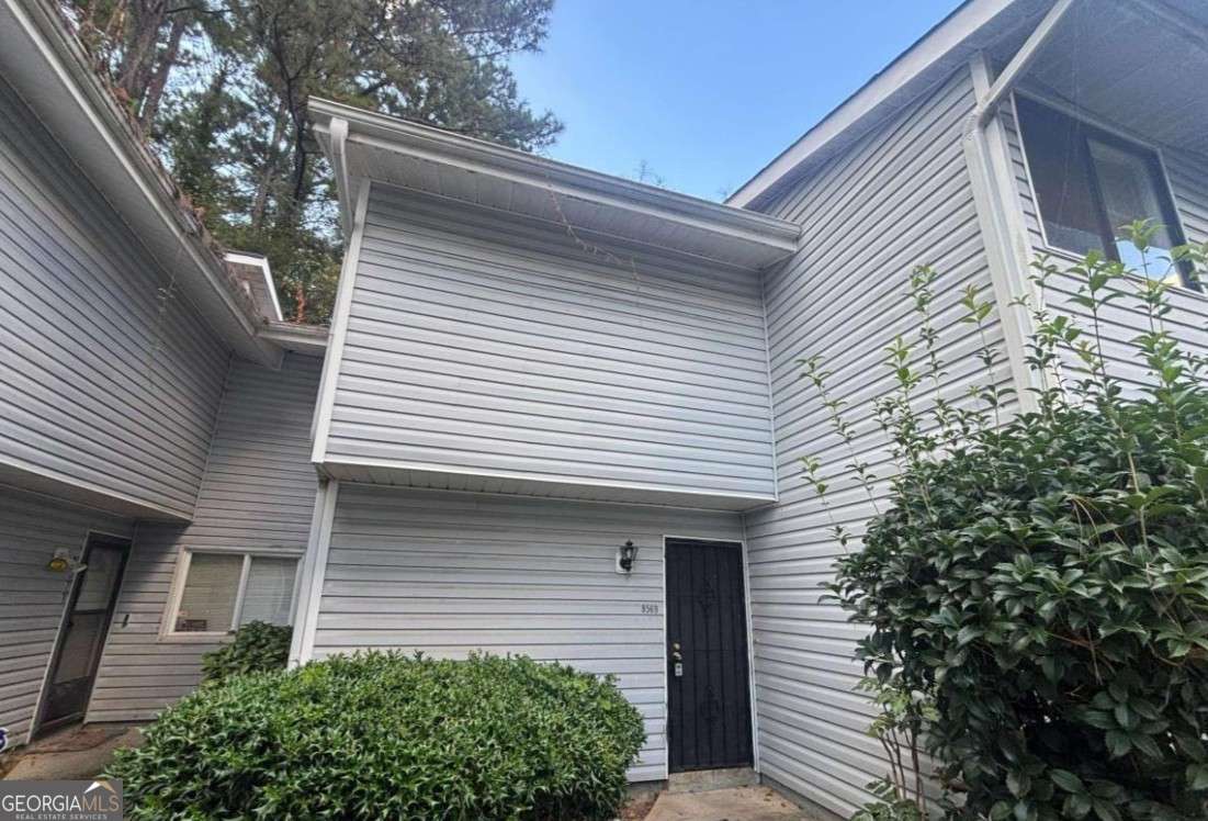 8569 Creekwood Way Property Photo 1
