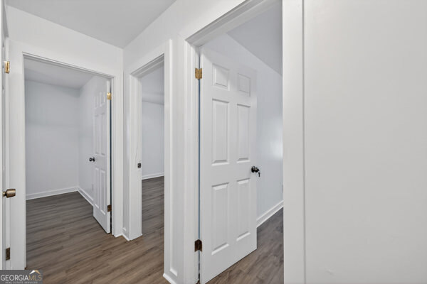 407 Northside Drive Property Photo 14