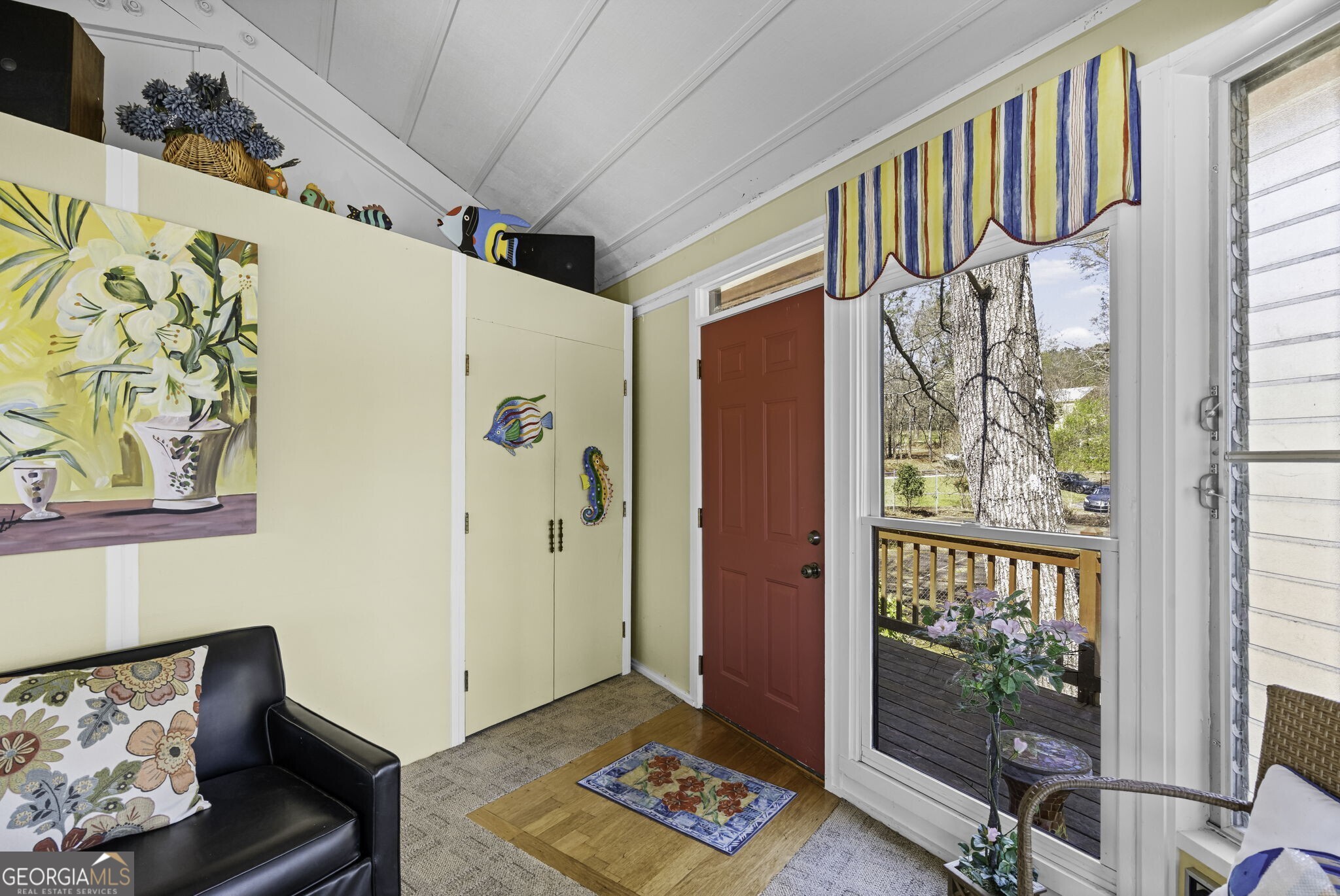 229 Park View Lane Property Photo 8