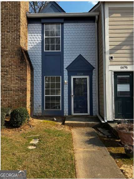 6694 Colchester Place Property Photo 1