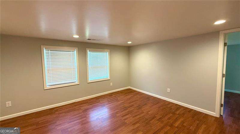 337 Lee Drive Property Photo 18