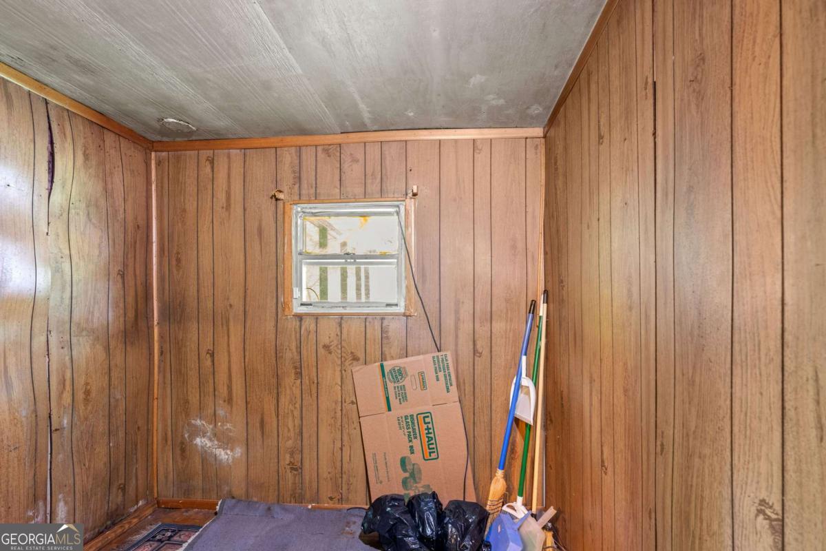 31 Elm Street Property Photo 6