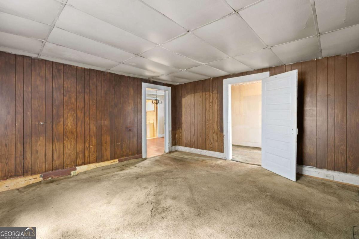 31 Elm Street Property Photo 12
