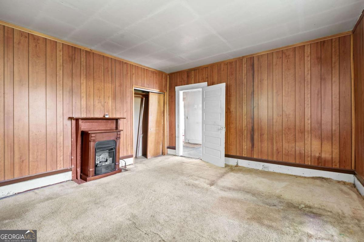 31 Elm Street Property Photo 14