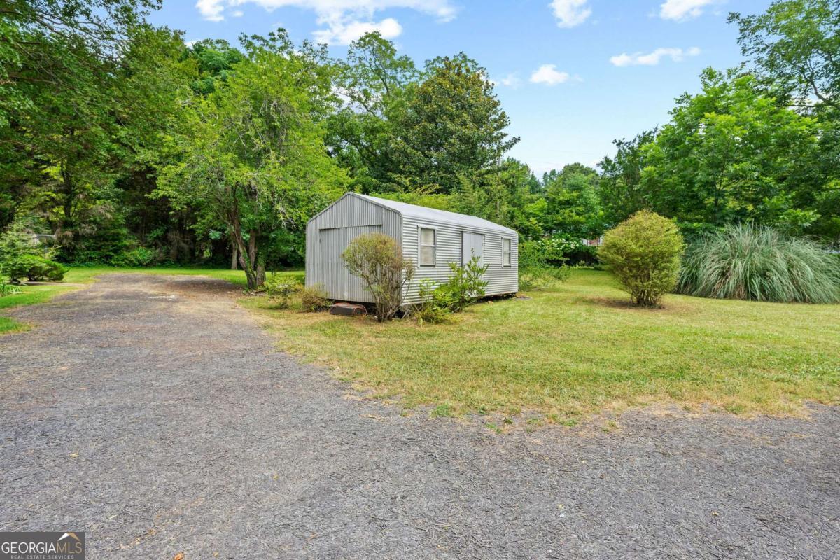 31 Elm Street Property Photo 23