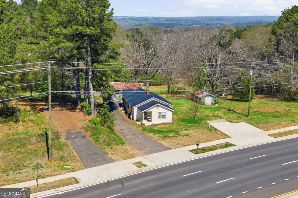 3823 Cumming Highway Property Photo 10