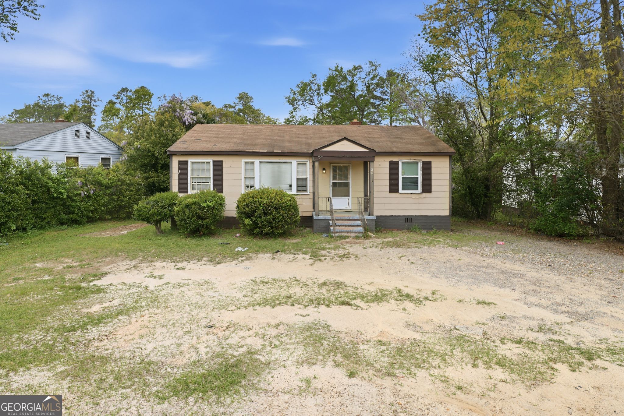 2413 Ruby Drive Property Photo 3
