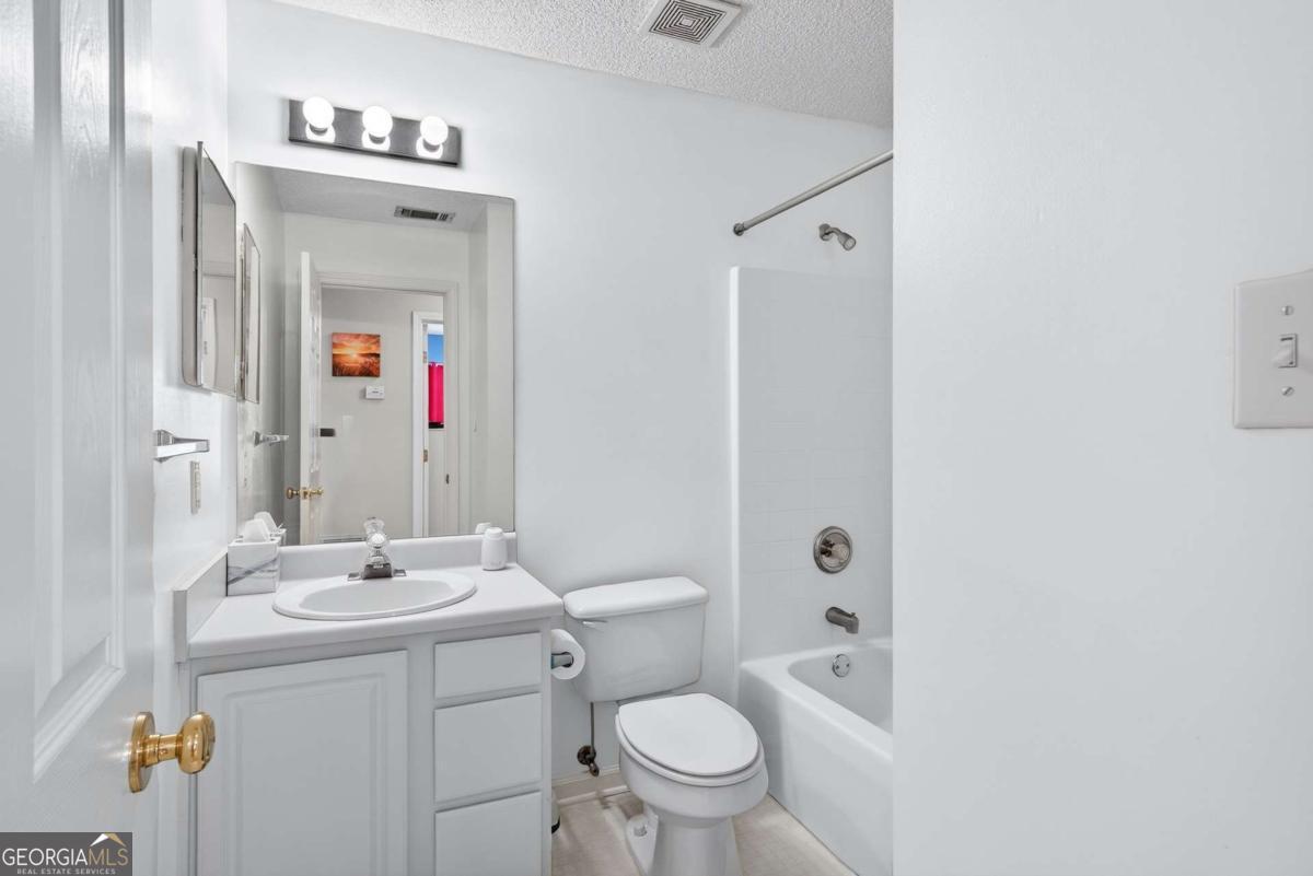 310 Tibet Avenue # 8 Property Photo 19