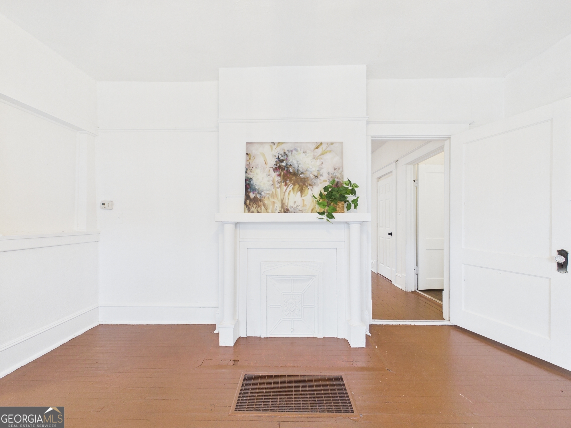 1153 Hendley Street Property Photo 10