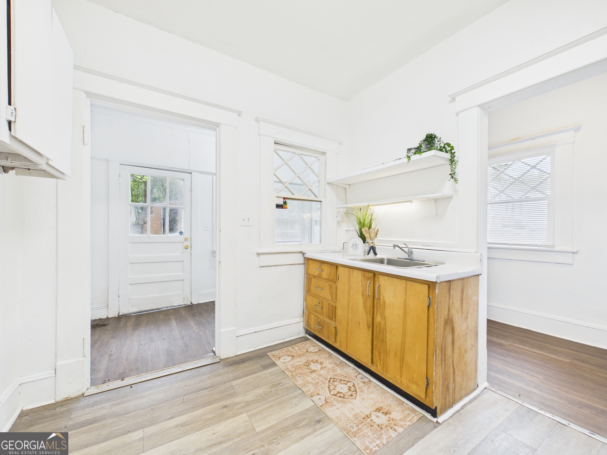 1153 Hendley Street Property Photo 20