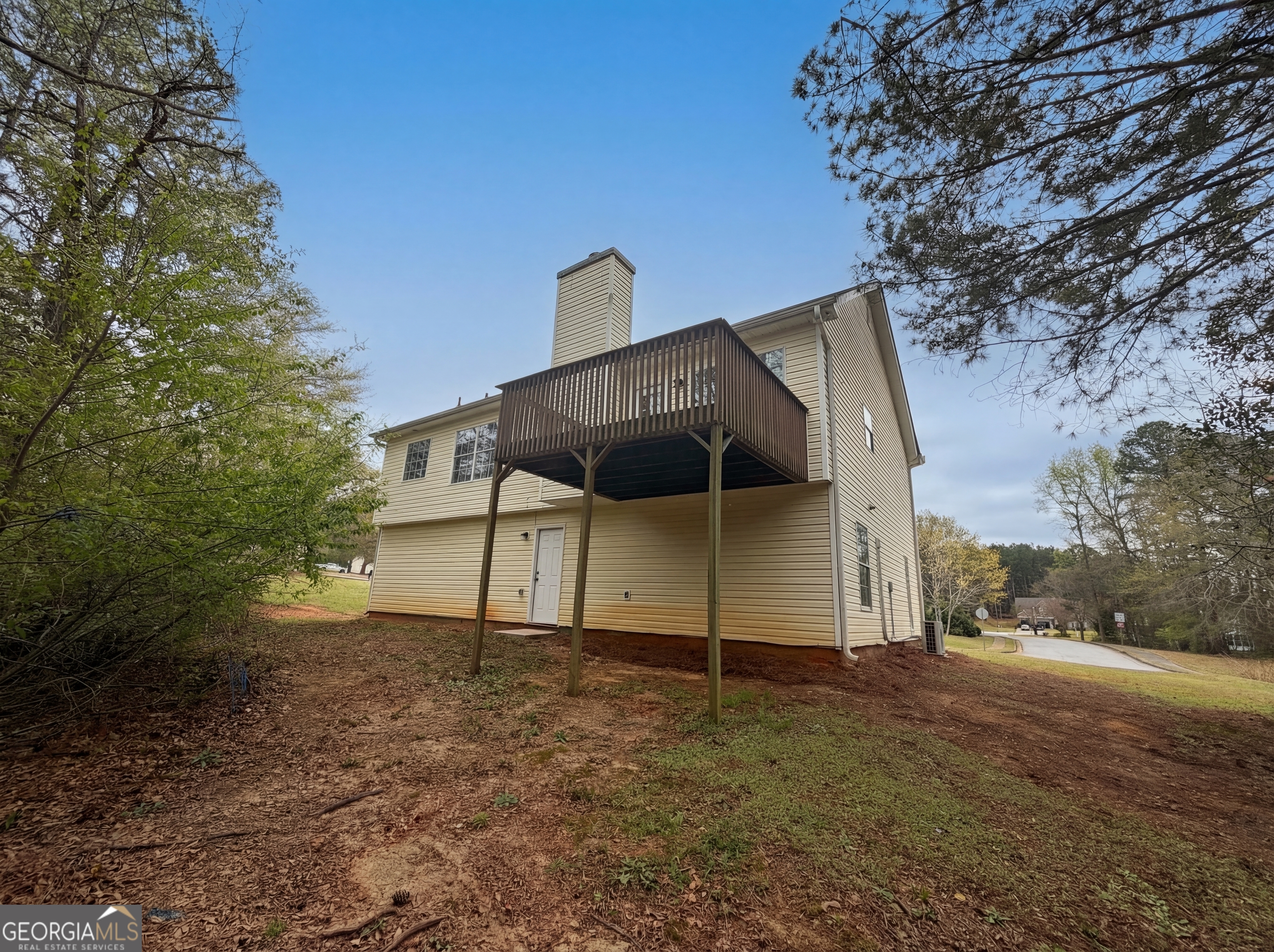 479 Clearwater Way Property Photo 5