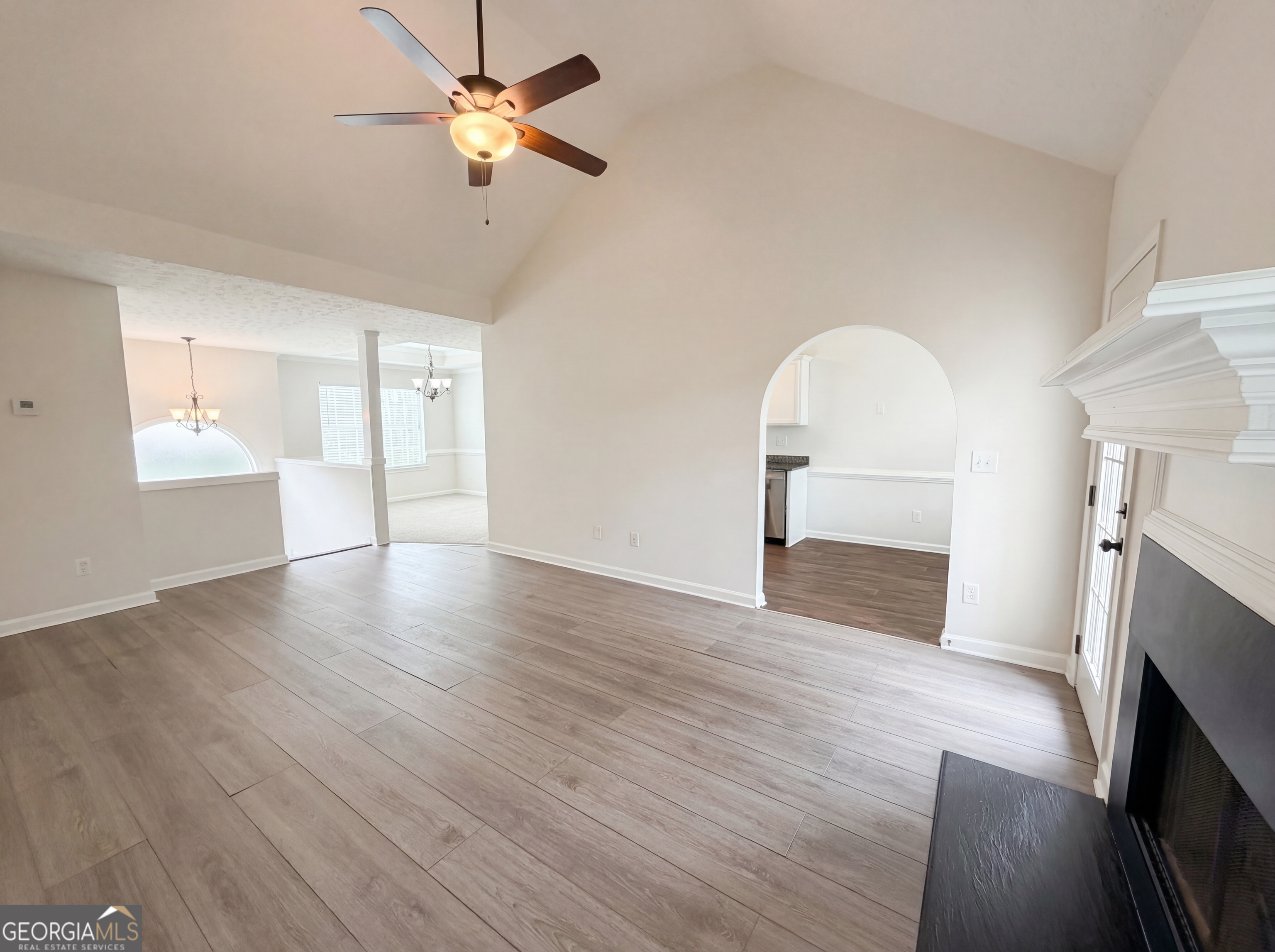 479 Clearwater Way Property Photo 9