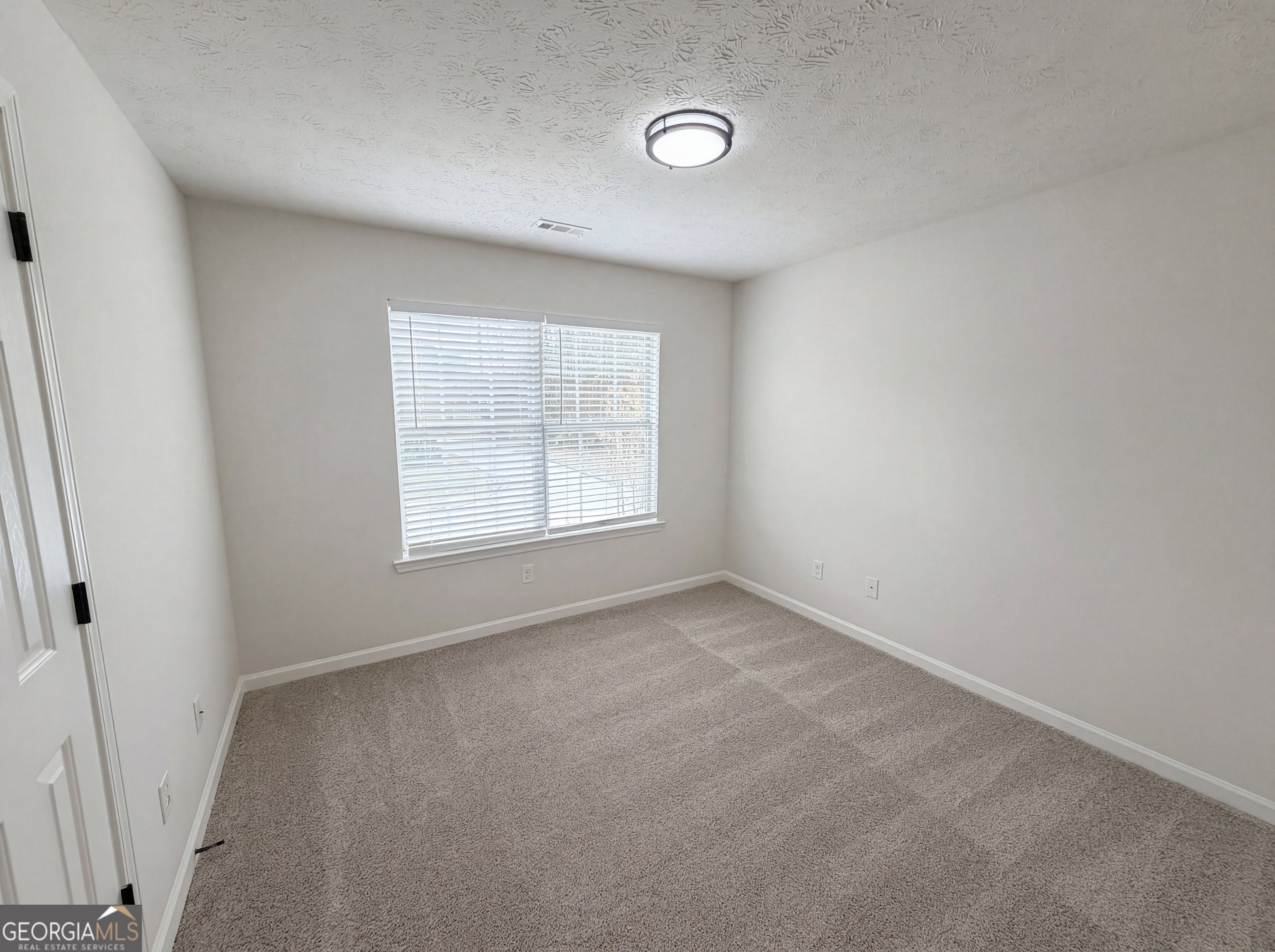 479 Clearwater Way Property Photo 16