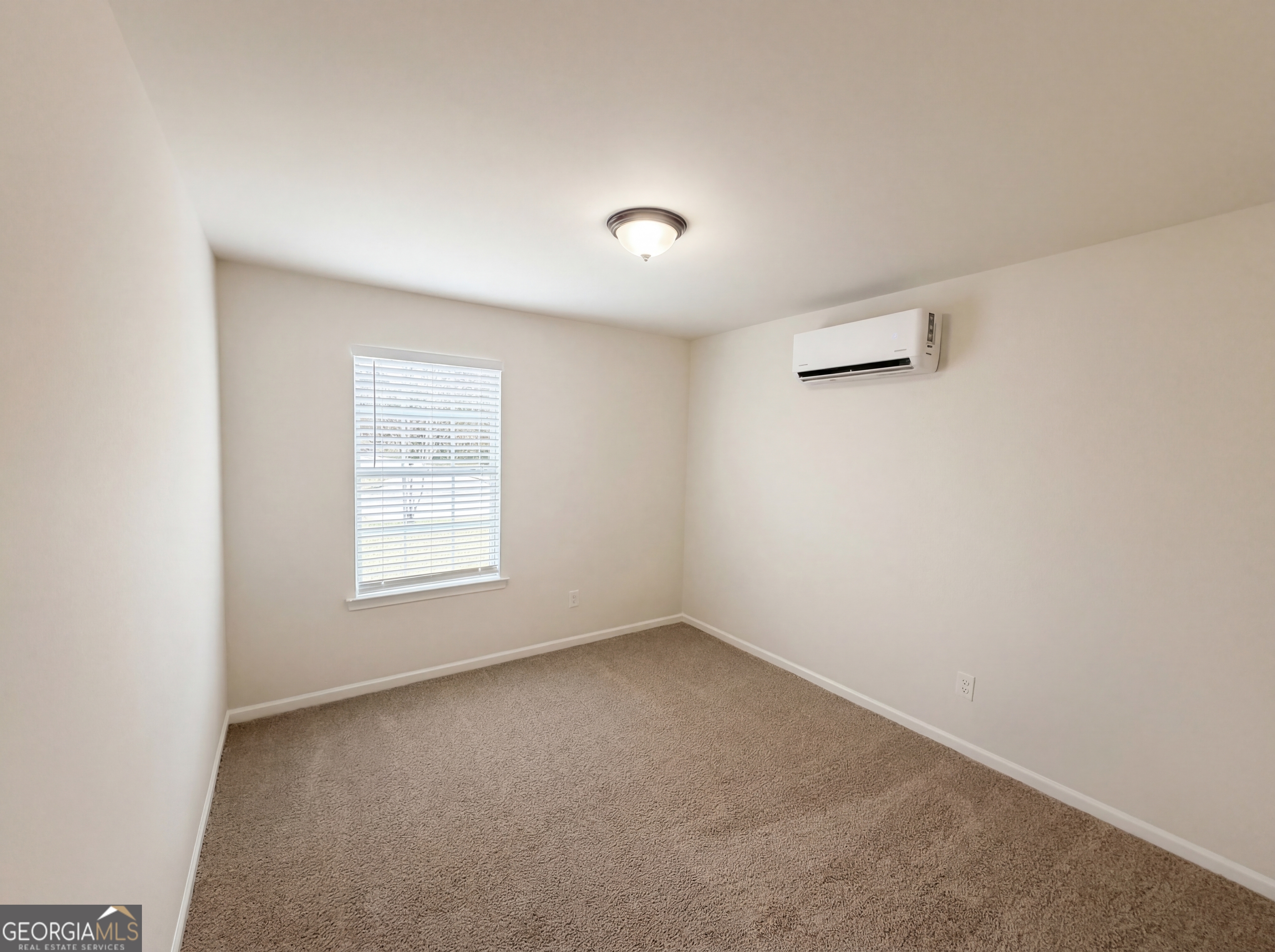 479 Clearwater Way Property Photo 18
