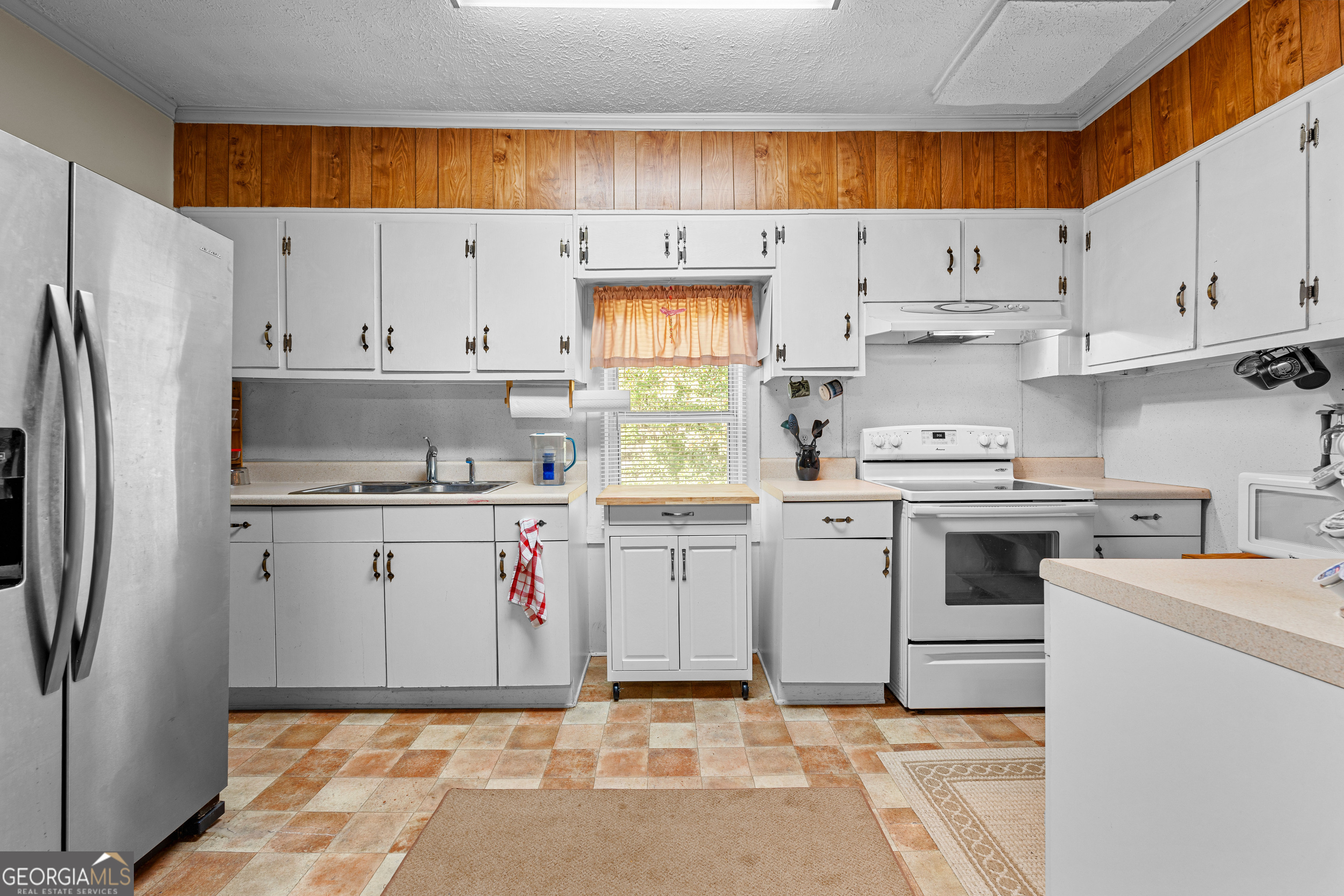 2537 Barnesville Highway Property Photo 10