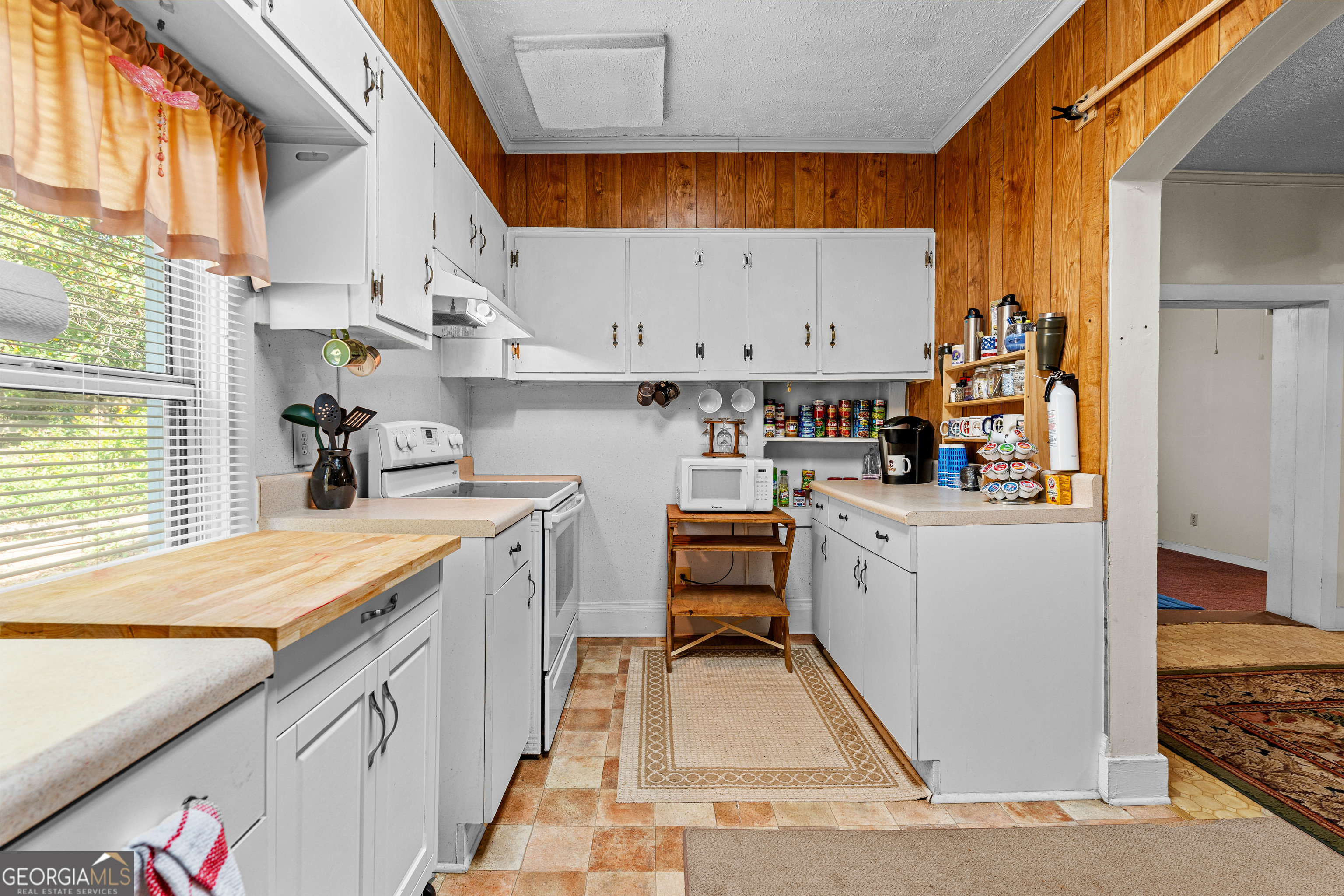 2537 Barnesville Highway Property Photo 11