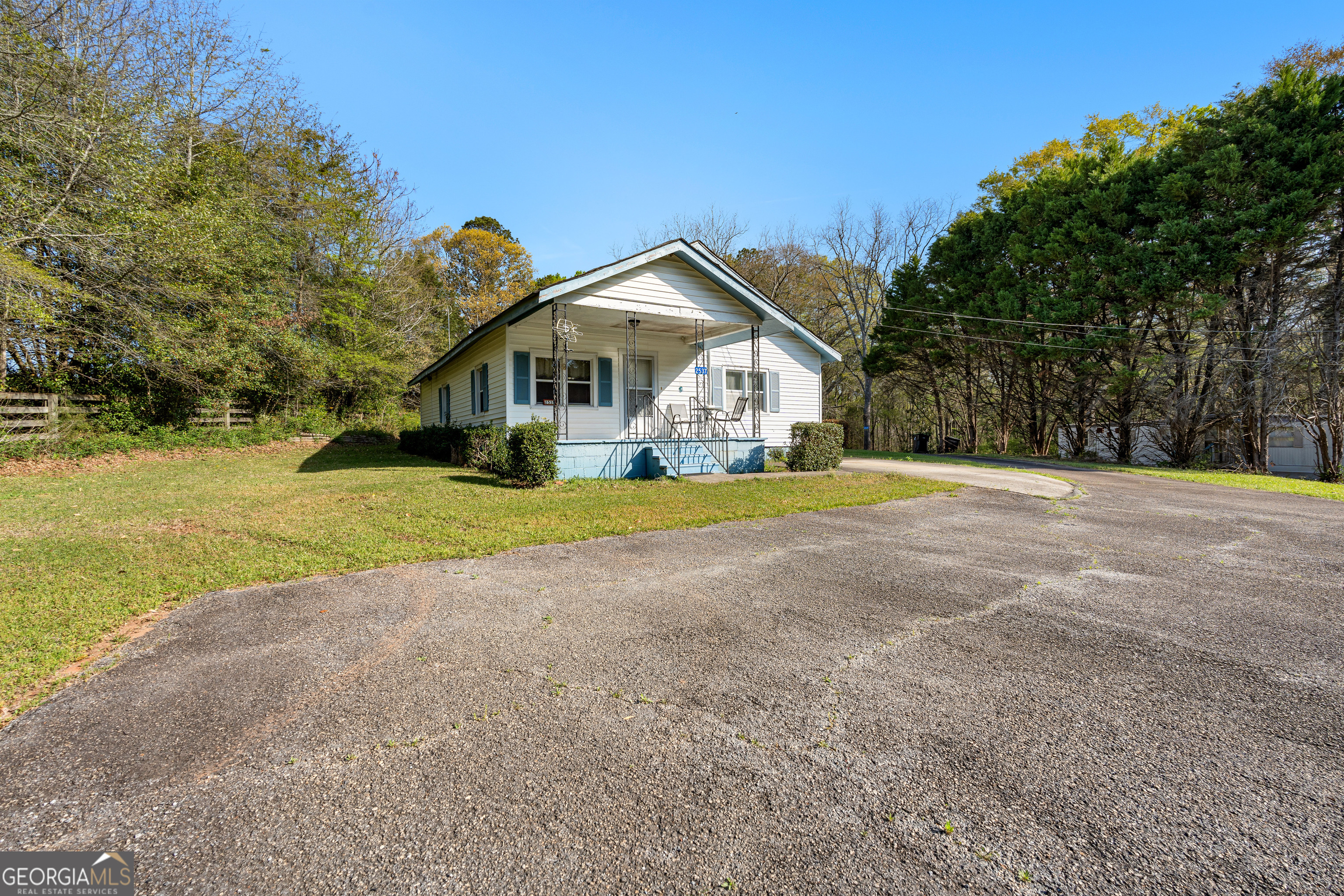 2537 Barnesville Highway Property Photo 28