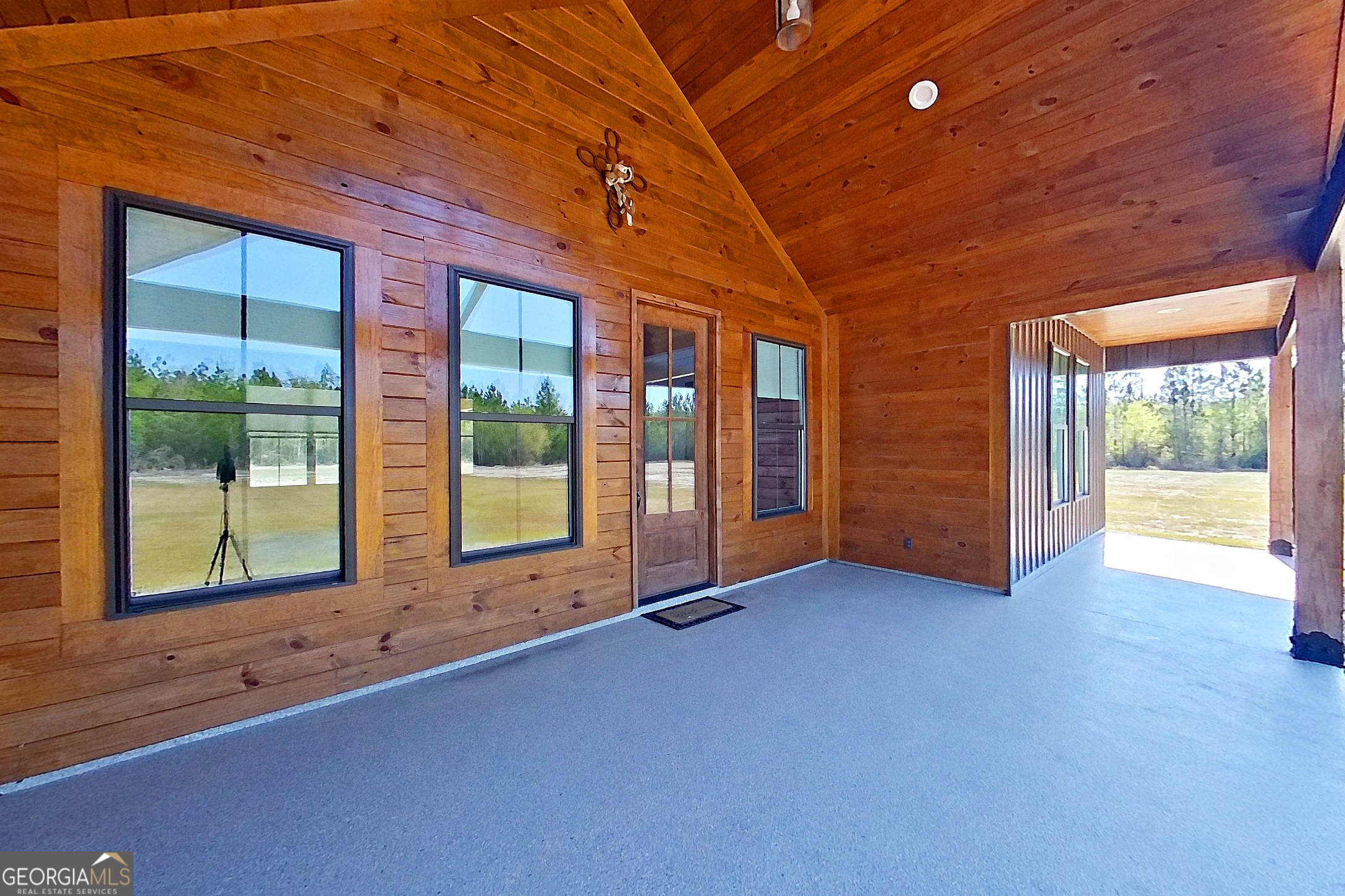 4701 Riggins Road Property Photo 3