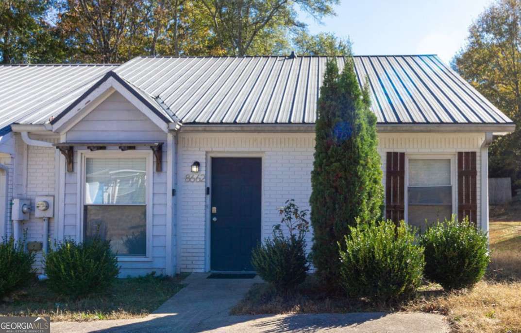 8662 Ashley Way Property Photo 1