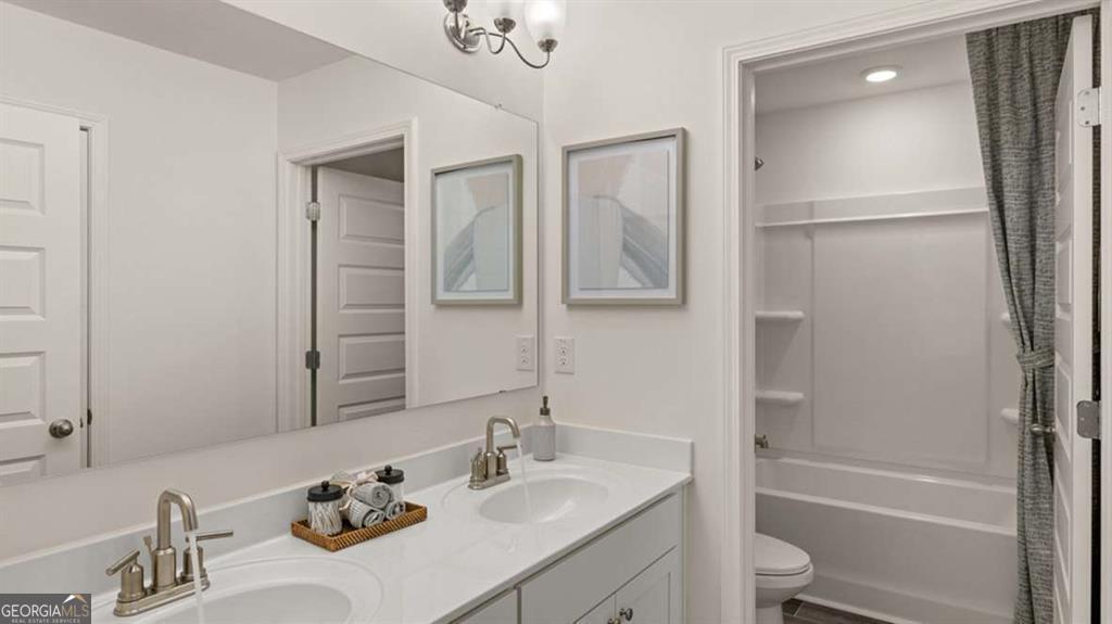 85 Townsend Drive Property Photo 6