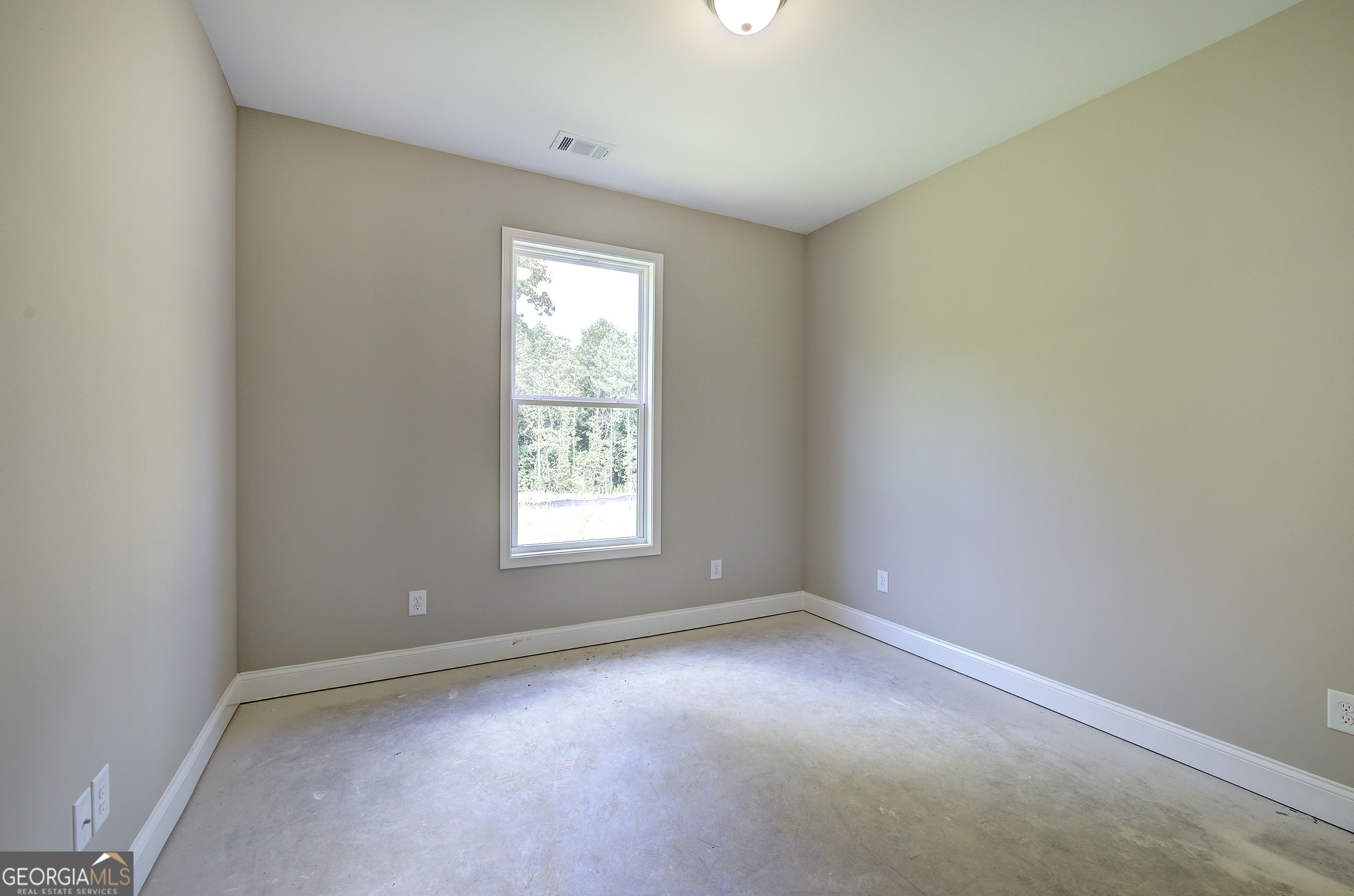 663 Clyde Cole Road Property Photo 6