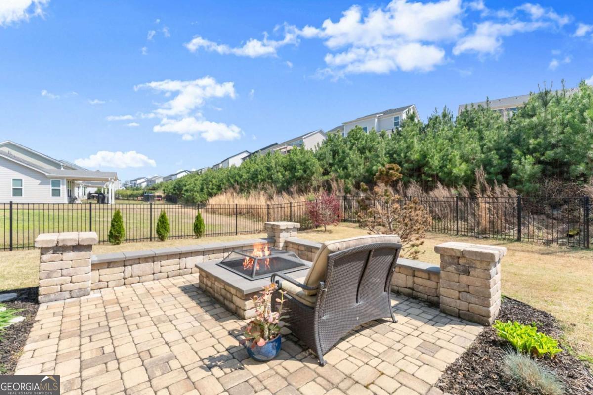 147 Michigan Circle Property Photo 4
