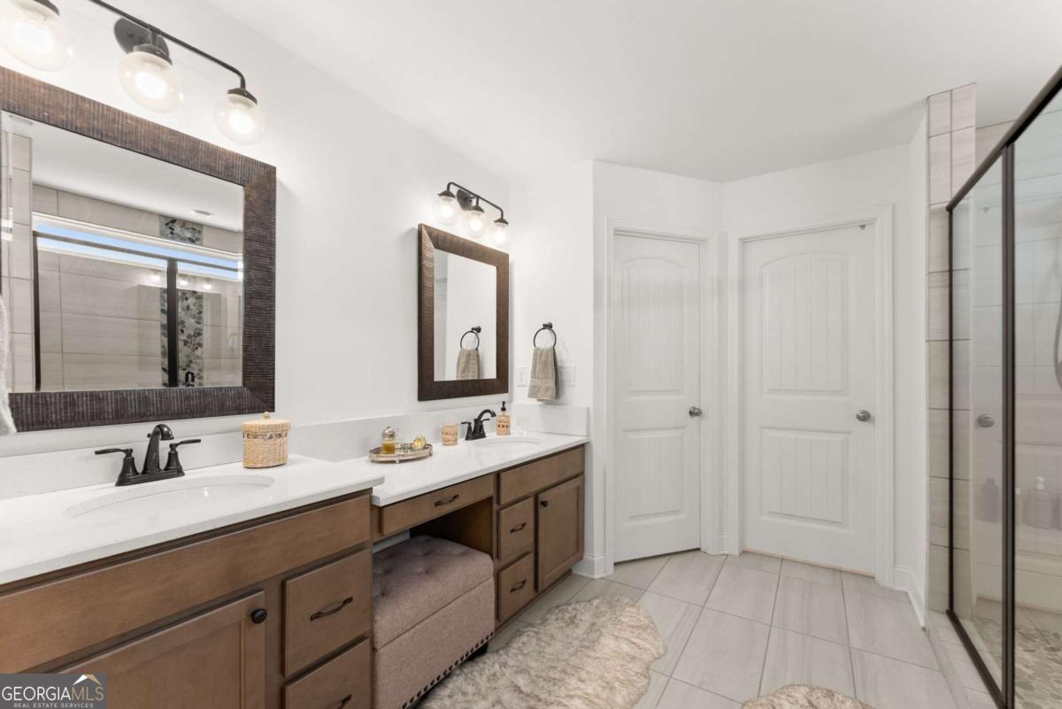147 Michigan Circle Property Photo 28
