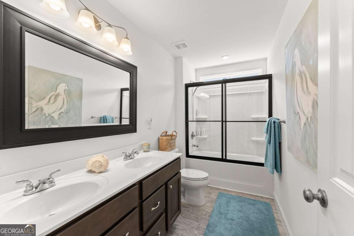147 Michigan Circle Property Photo 43