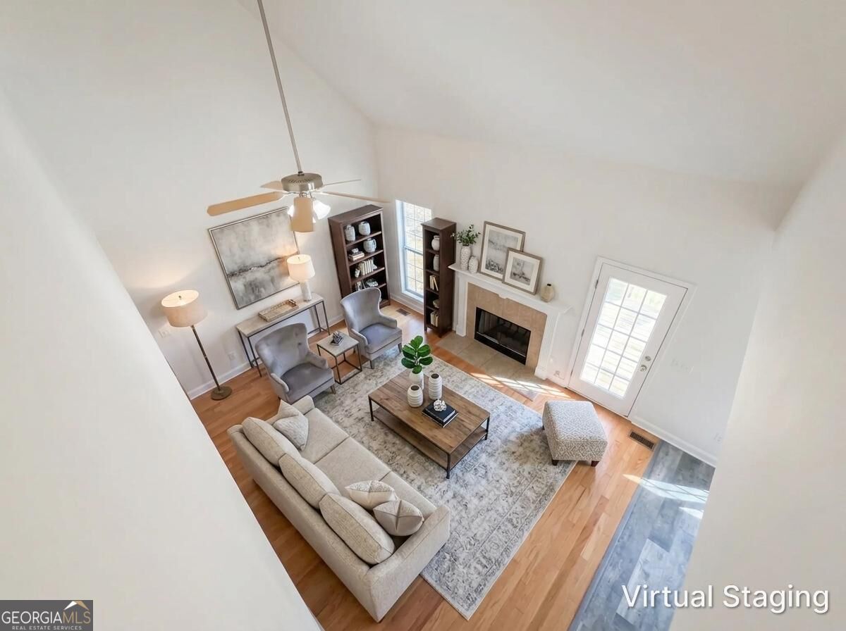 95 Woods Way Property Photo 2