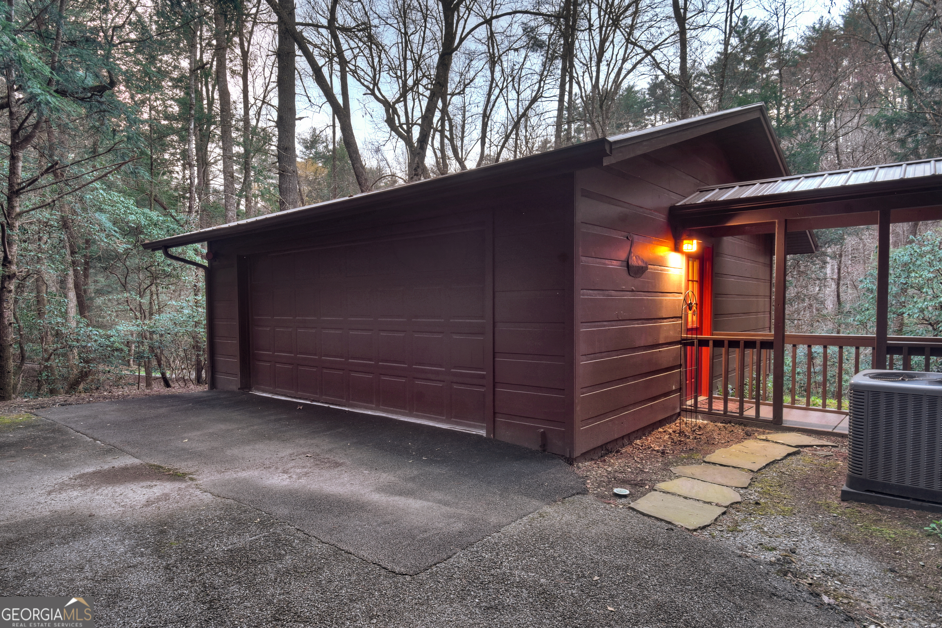 266 River Road Property Photo 9