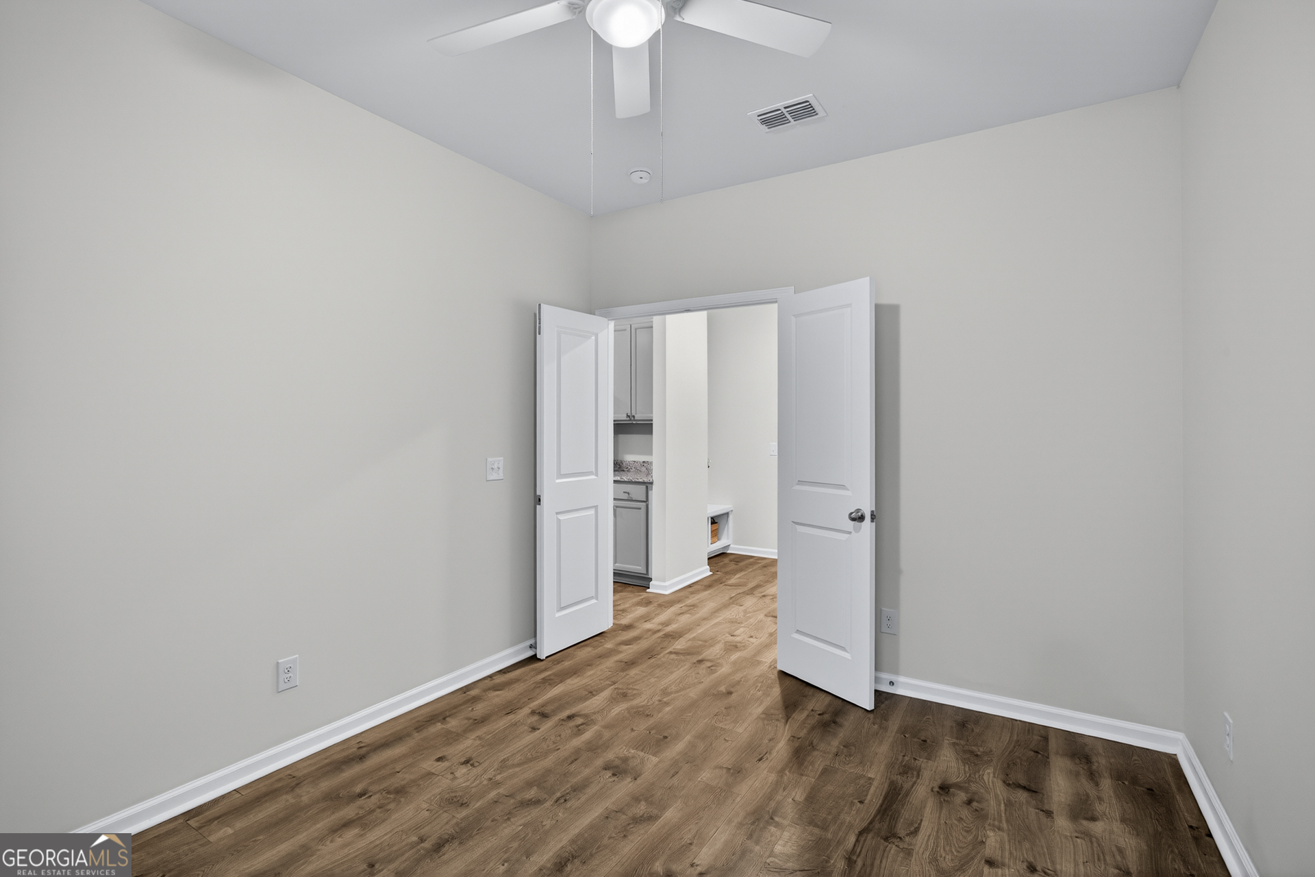 312 Serengeti Boulevard Property Photo 16