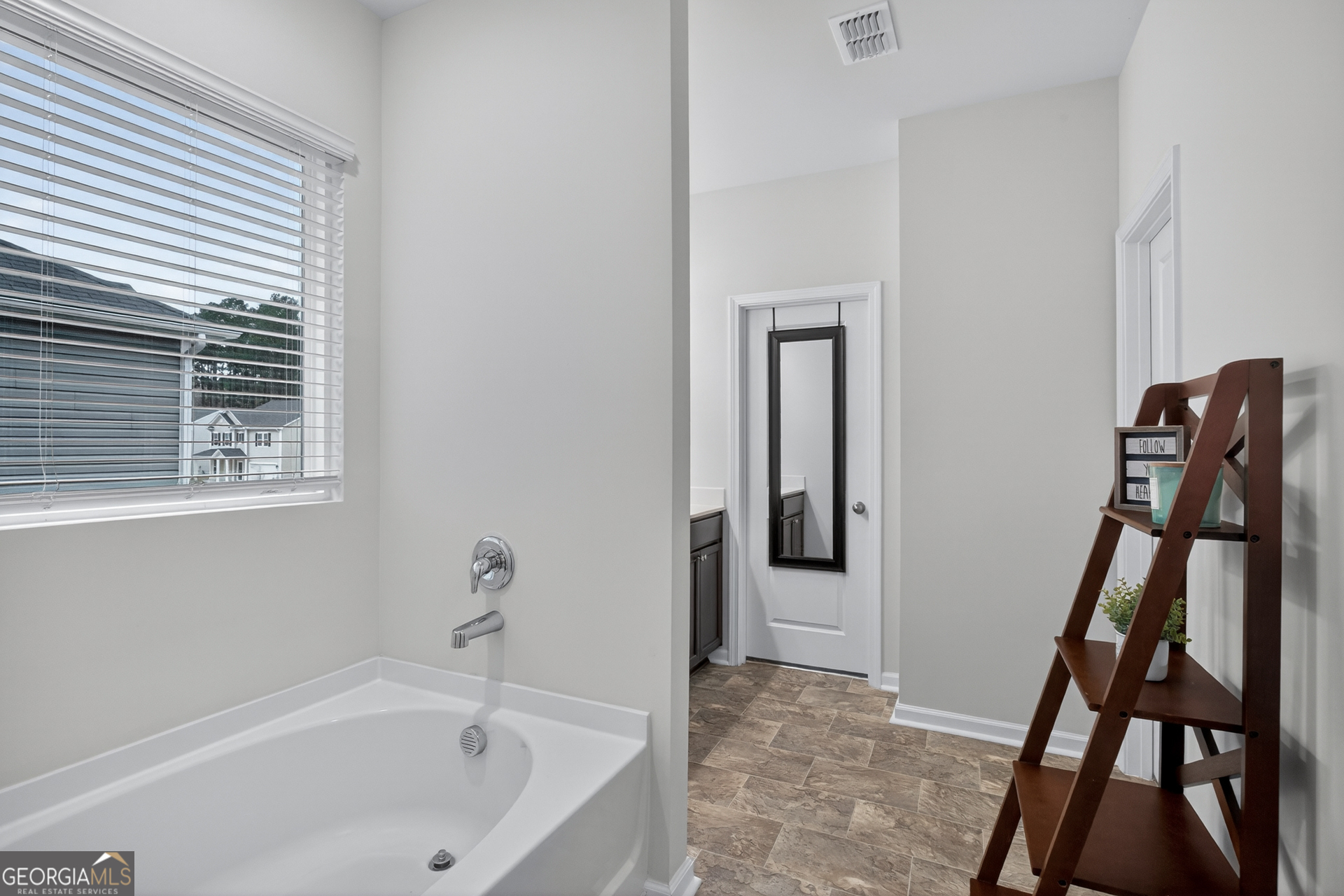 312 Serengeti Boulevard Property Photo 32