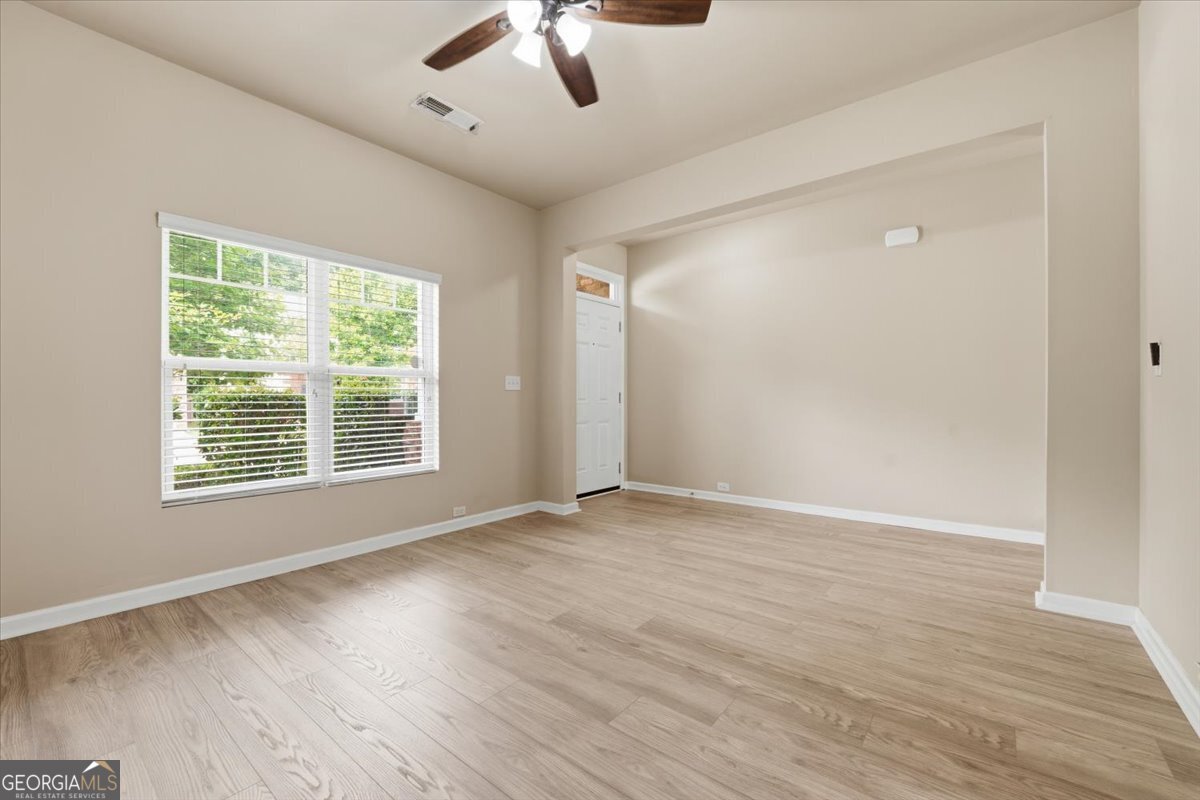 2466 Foxy Drive Property Photo 6