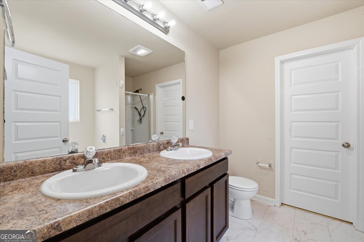 2466 Foxy Drive Property Photo 21