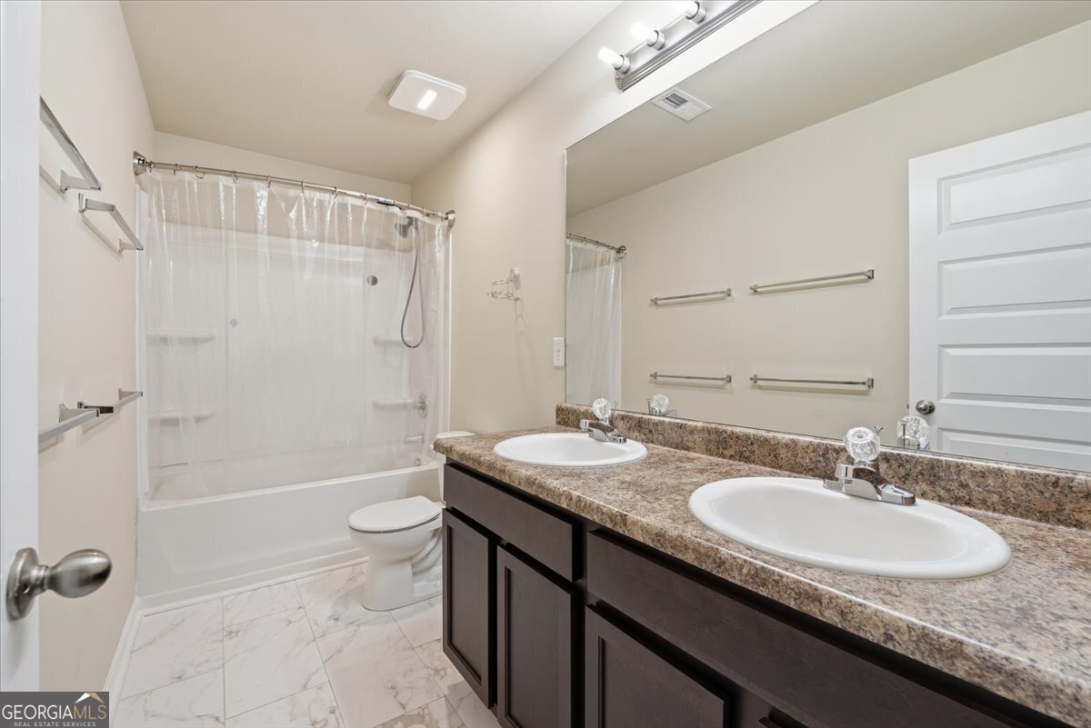 2466 Foxy Drive Property Photo 27
