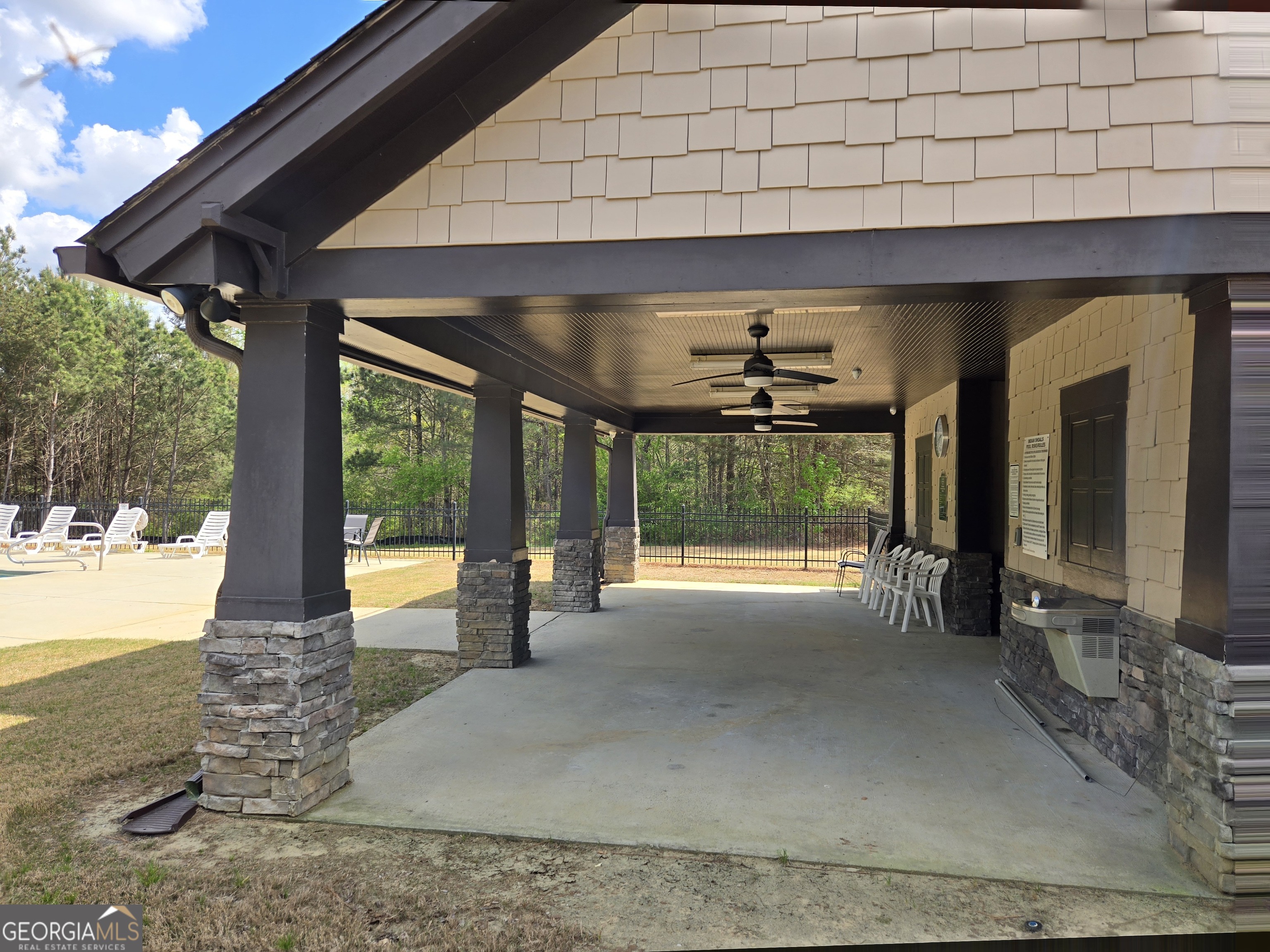2466 Foxy Drive Property Photo 39