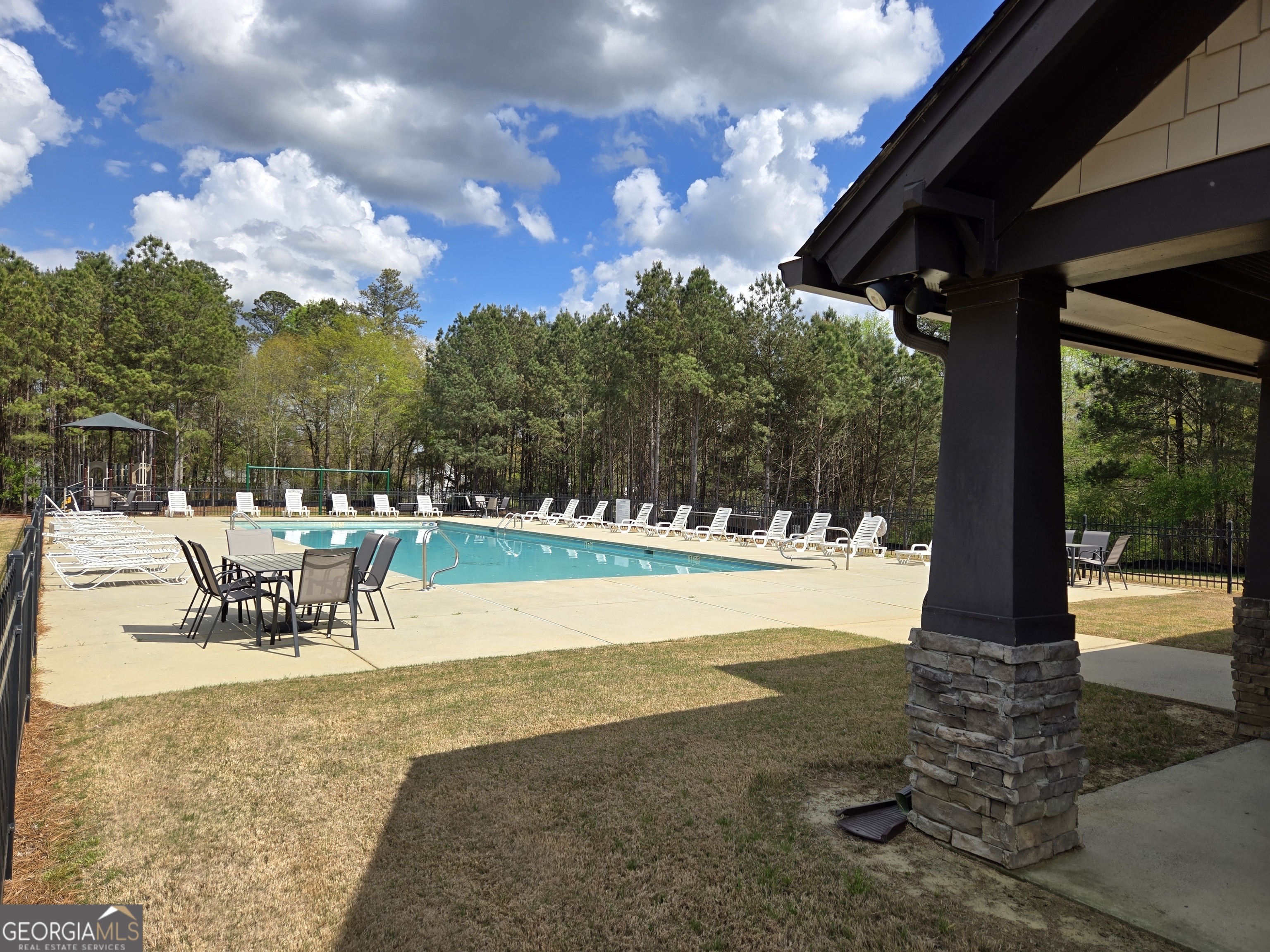 2466 Foxy Drive Property Photo 40