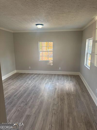708 Richmond Street Property Photo 6